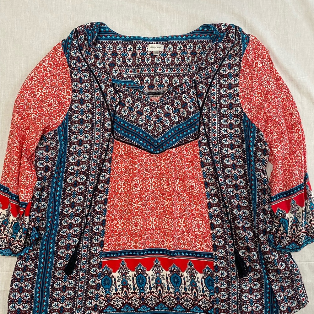 Avenue womens 3/4 sleeve red and blue pattern boho tunic sz 22/24